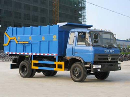 東風(fēng)145對接式<a href=http://m.hqcaifu.cn/ljc target=_blank class=infotextkey>垃圾車</a>出廠圖片